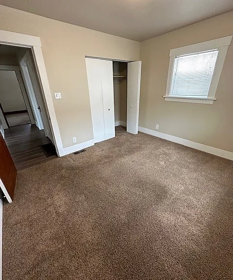 2033 7th Ave — Photo 4