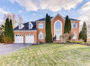 7701 Saint Georges Pl, Ijamsville, MD 21754