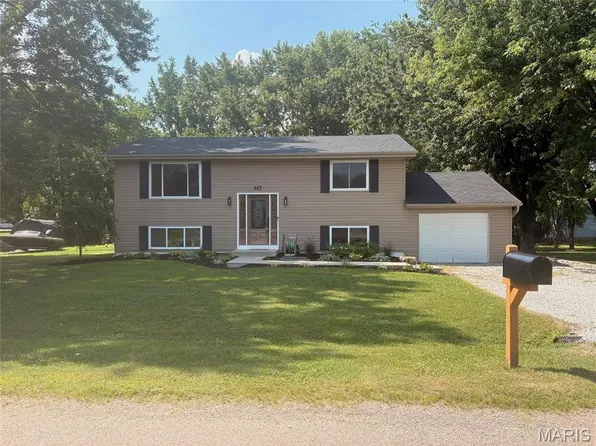 463 Tamarach Dr, Edwardsville, IL 62025