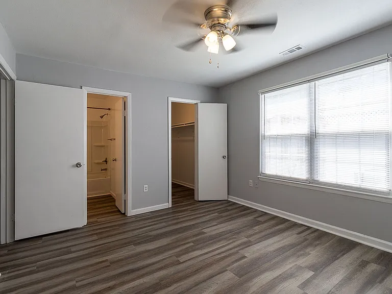 411 Sea Pointe Ct #101 — Photo 20