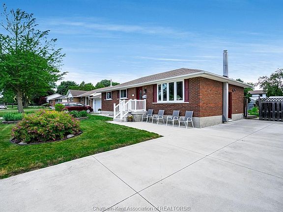3rd image of 175 Sylvester Dr