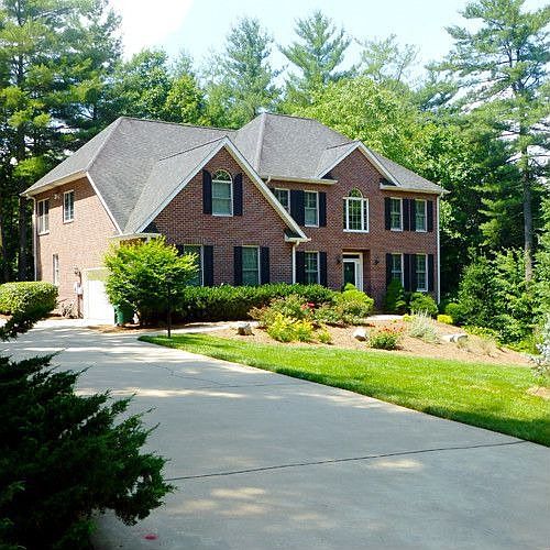 2nd image of 8 Dunnwoody Ct