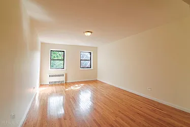 Rented by Hillel Realty Group