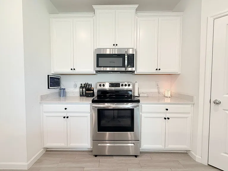 9931 Lovage Ln — Photo 13