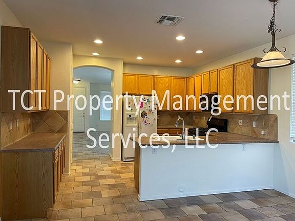 4th image of 17573 W Canyon Ln