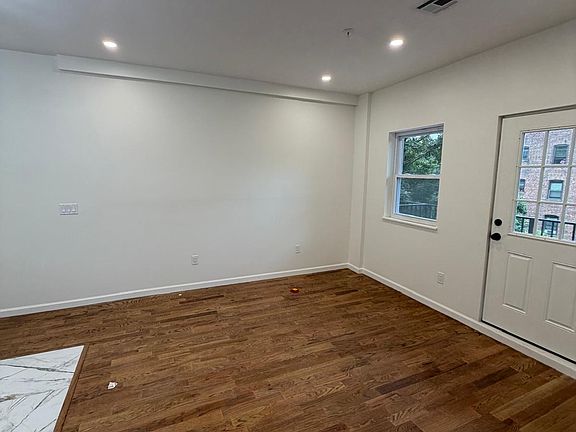 5th image of 161 Prospect St #2CC