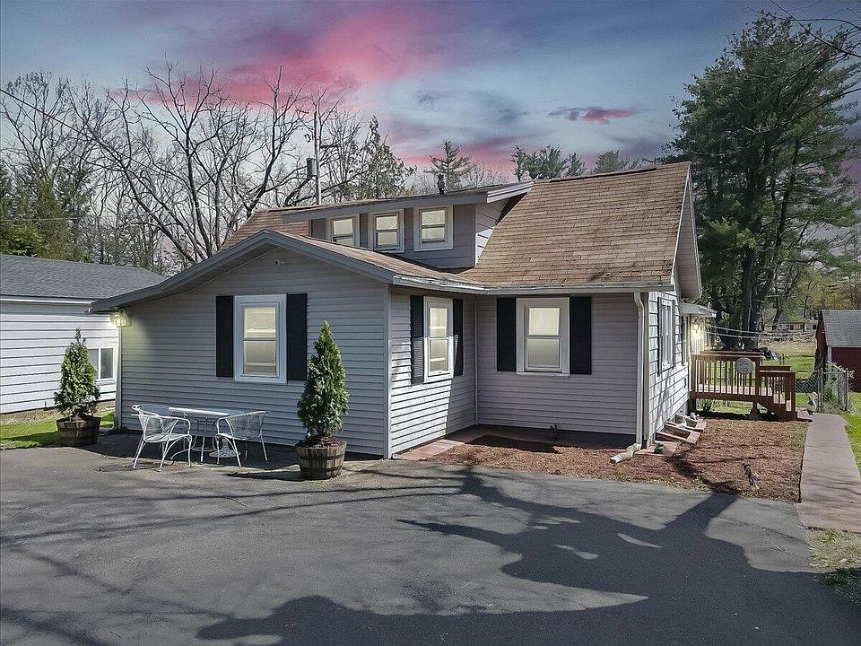 1st image of 813 Stokes Mill Rd