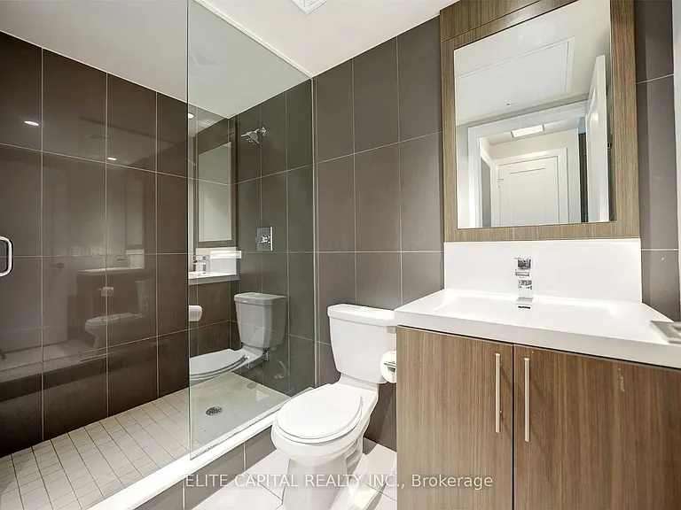5 Sheppard Ave E #2721 — Photo 8