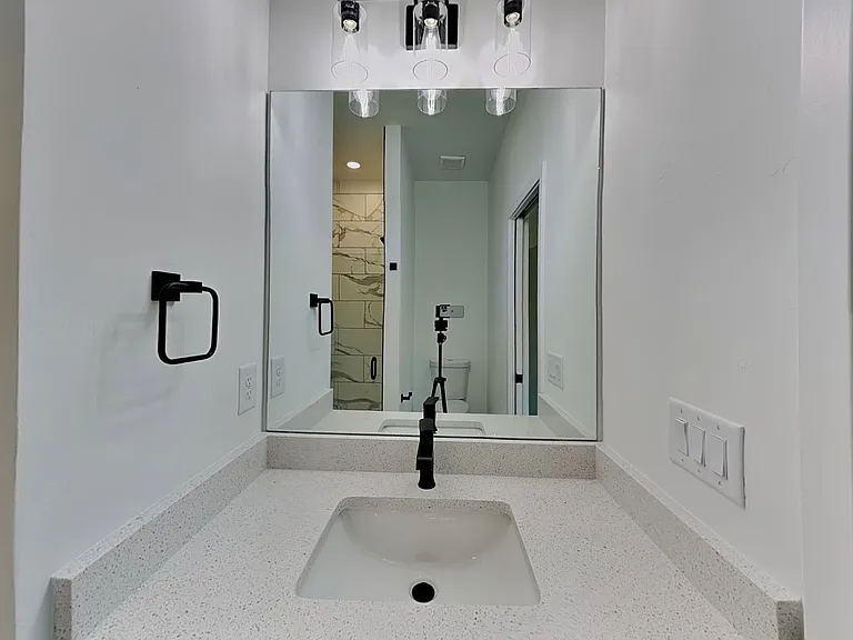 1125 Highlands Rd — Photo 26
