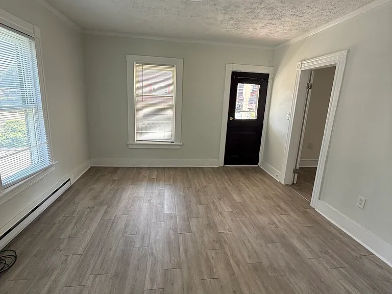 188 Hoffman St #2 — Photo 11