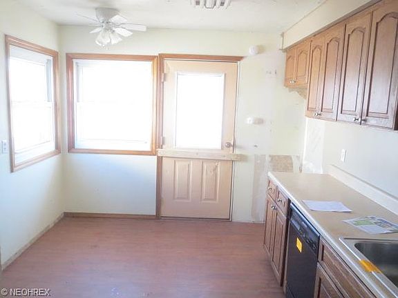4th image of 4655 Winter Ln