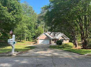 4333 Deer Ridge Ct SW, Lilburn, GA 30047