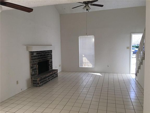 2nd image of 5064 Meandering Ln APT C