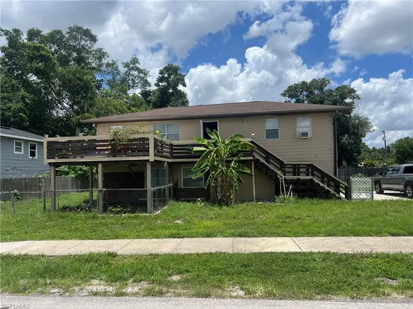 446 San Bernardino St, North Fort Myers, FL 33903