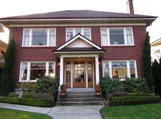 917 22nd Ave E, Seattle, WA 98112