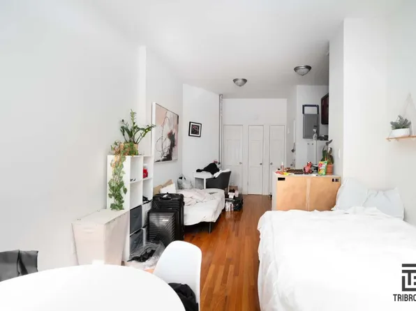 238 West 72nd Street image 1 of 6