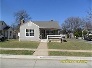 2749 Marigold Ave, Fort Worth, TX 76111