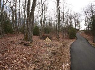 95 Apple Mountain Ln, Highlands, NC 28741