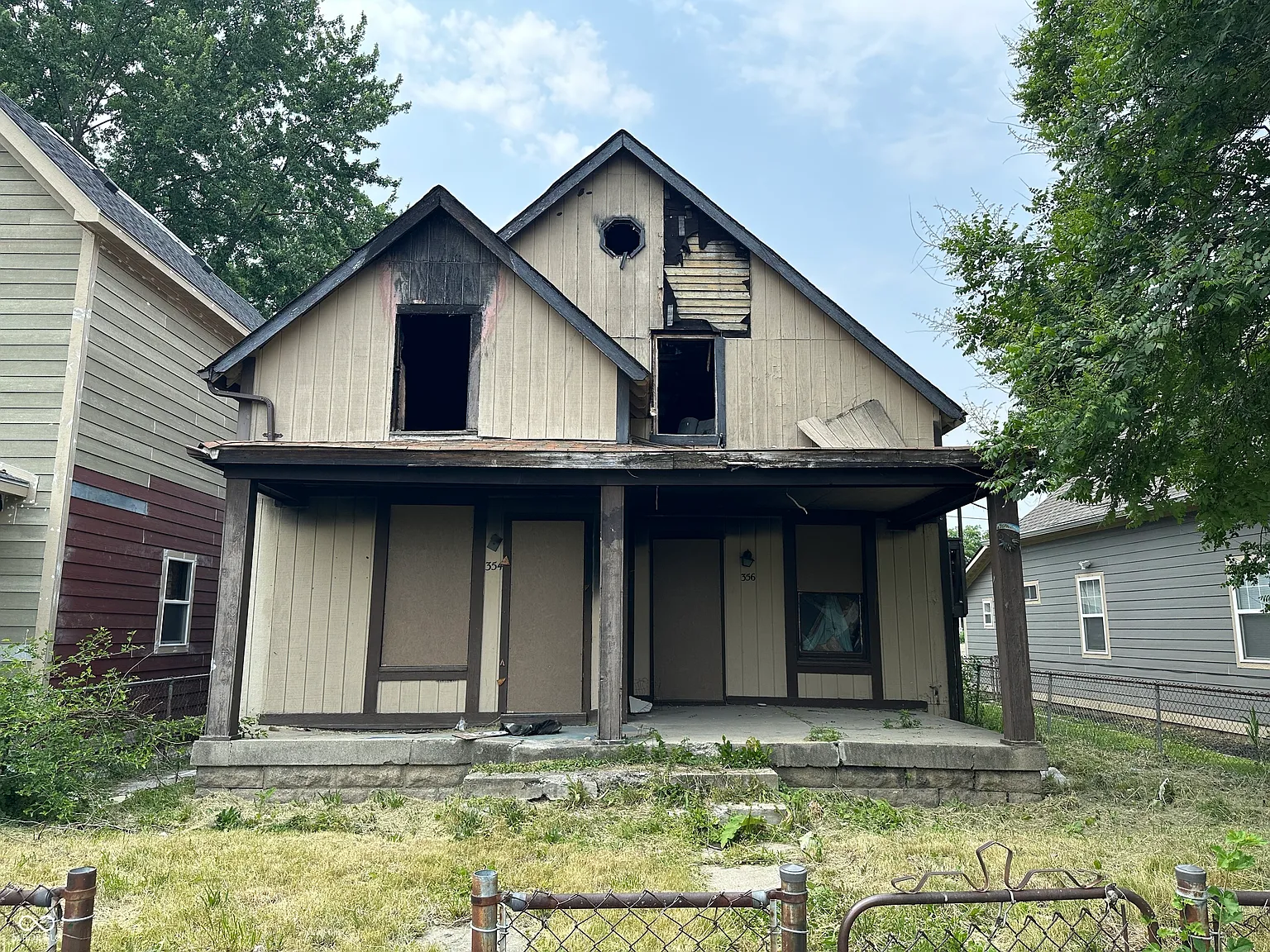 354 N Addison St photo 1