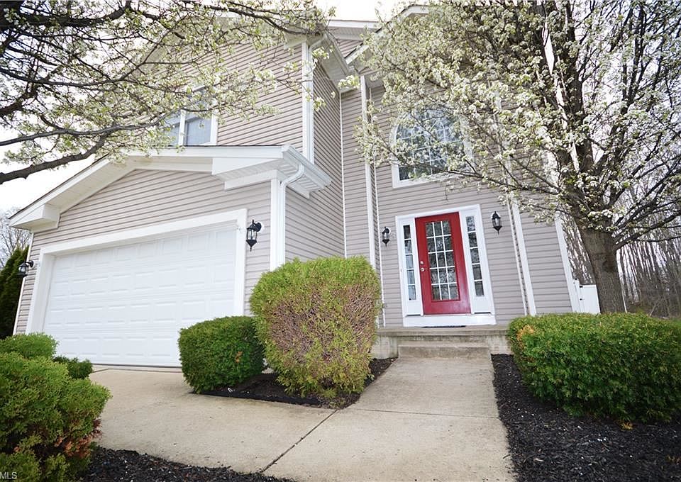 1st image of 1121 Ashview Dr