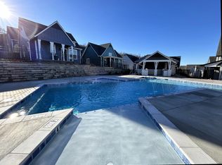 Memorial Village, Huntsville, AL 35803