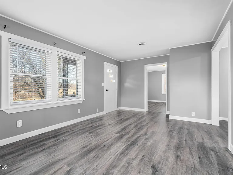172 Hopper Rd — Photo 8