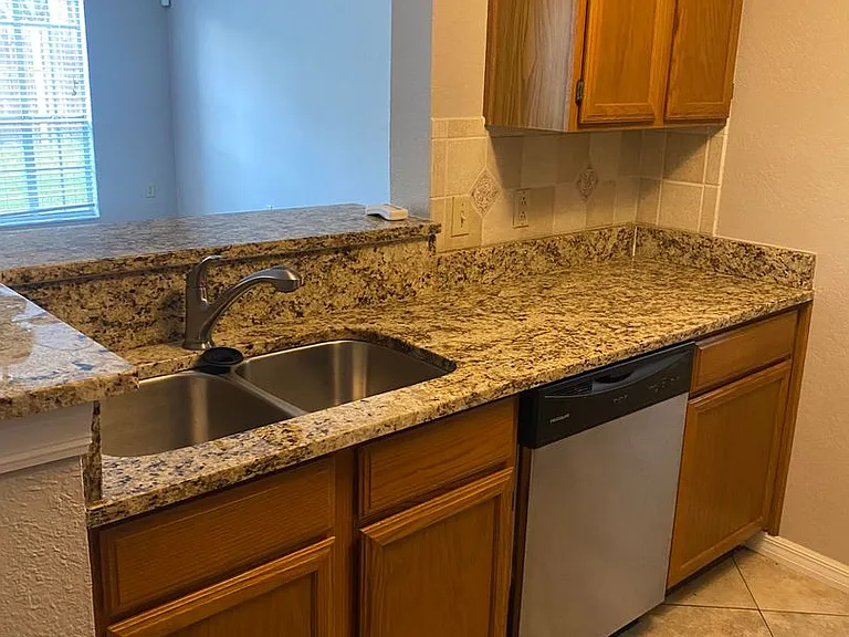 685 Youngstown Pkwy #301 — Photo 14