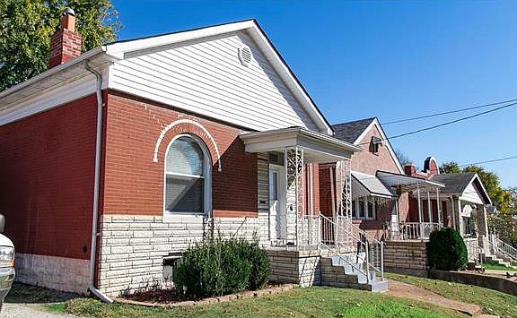 5th image of 4947 Tiemann Ave