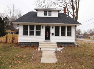 1401 5th St, Three Rivers, MI 49093