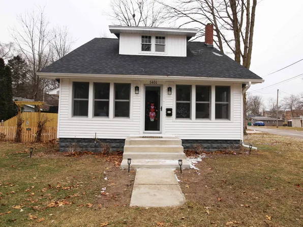 1401 5th St, Three Rivers, MI 49093