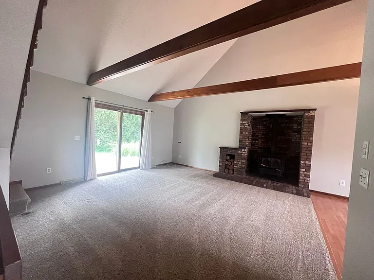 1795 Forest Lake Dr SE — Photo 5