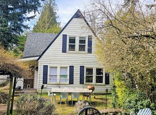 10741 Palatine Ave N, Seattle, WA