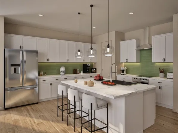 325 S Naples St, Henderson, NV 89015