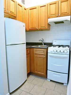 Rented by City & Suburban | media 30