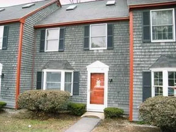 57 Munroe Ln, Topsham, ME 04086