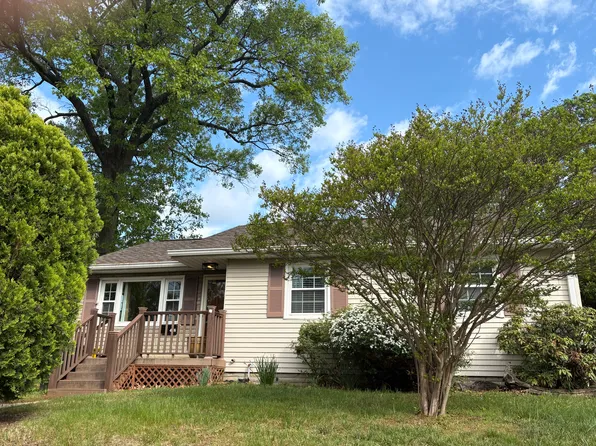 418 Glenwood Ave, Glen Burnie, MD 21061