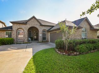 12905 Flat Creek Dr, Pearland, TX 77584