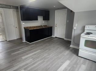 116 Willow St APT 3, Meriden, CT 06450