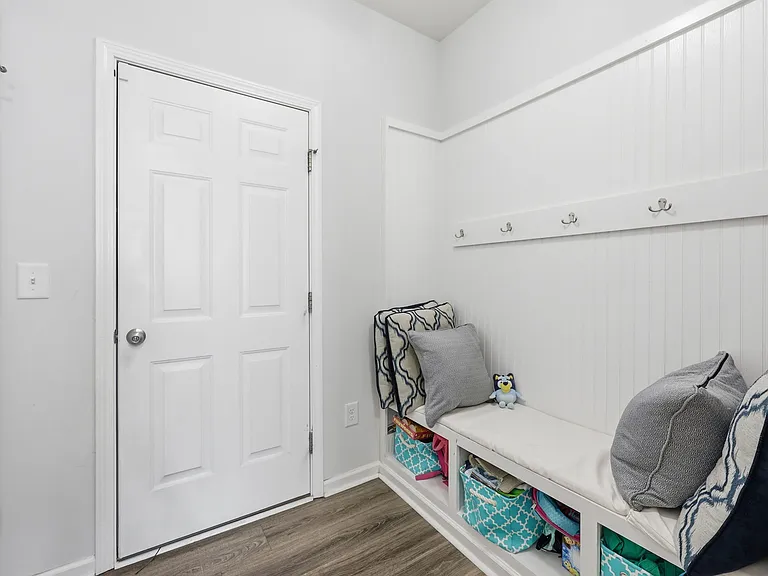 115 Crusaders Dr — Photo 22