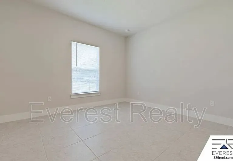 9 Buffalo Grove Pl — Photo 24
