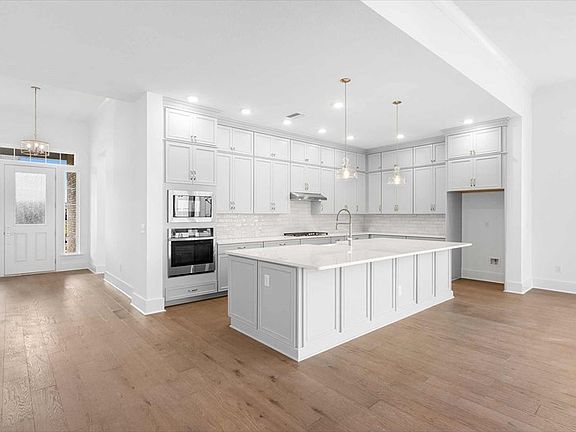 The Meadowbrook - Kitchen