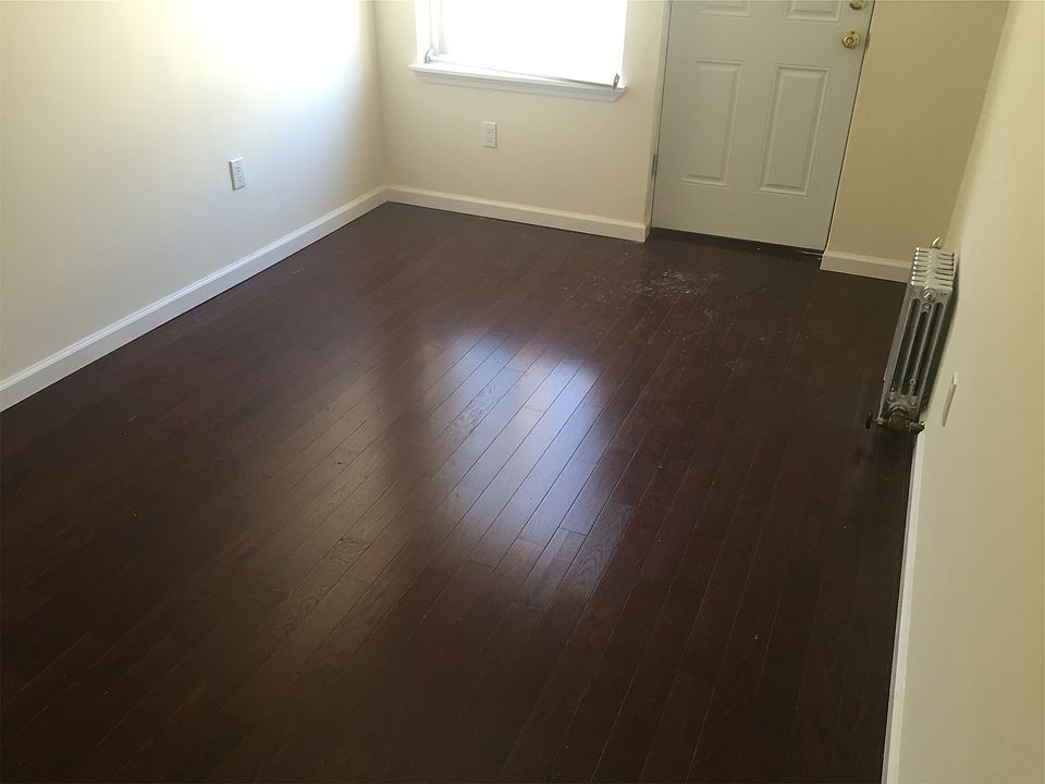 1st image of 2266 38th St #2