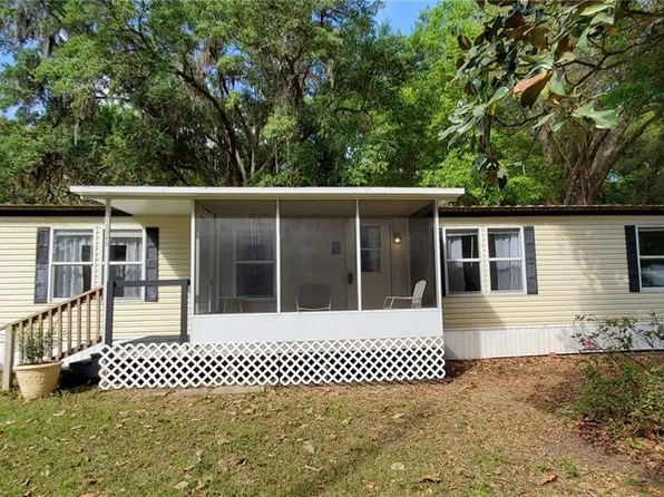 12380 SE 130th Ave, Ocklawaha, FL 32179