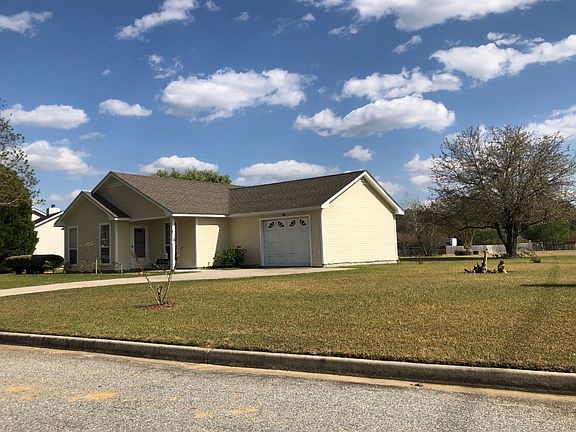 3rd image of 3875 Heatherwoods Dr