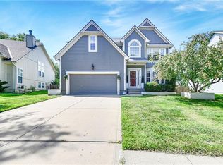 22115 W 51st Ter, Shawnee, KS 66226