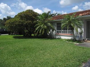 951 NW 11th Ct, Boca Raton, FL 33486