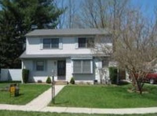 6 W Woodcrest Ave, Maple Shade, NJ 08052