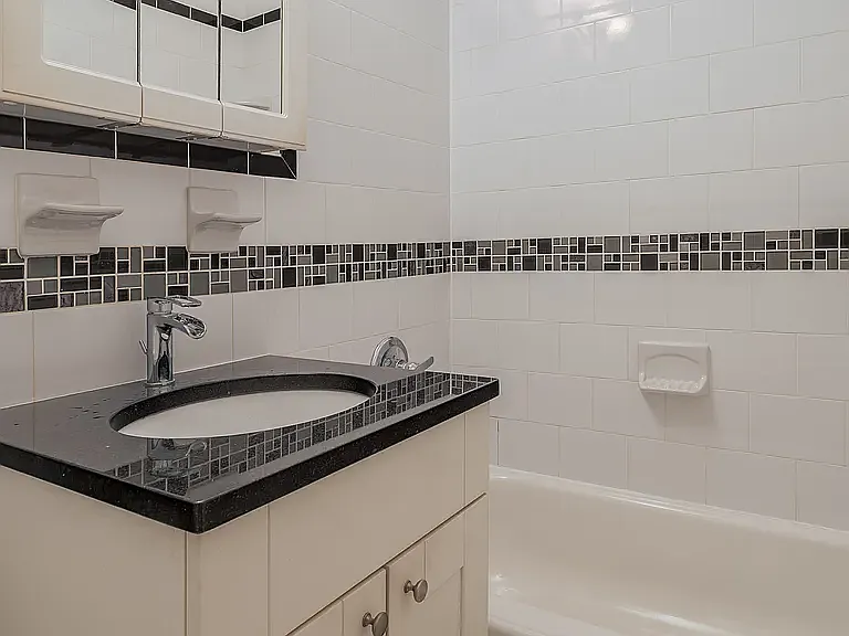 216 W 78th St #1E — Photo 11