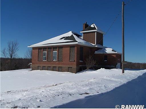 3rd image of 2695 Timberland Road