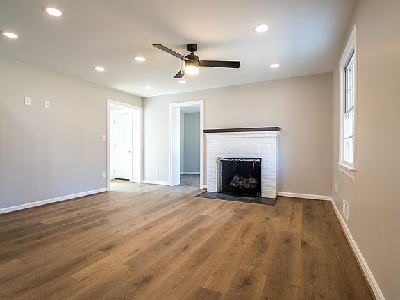 3rd image of 4309 Agnew Ave